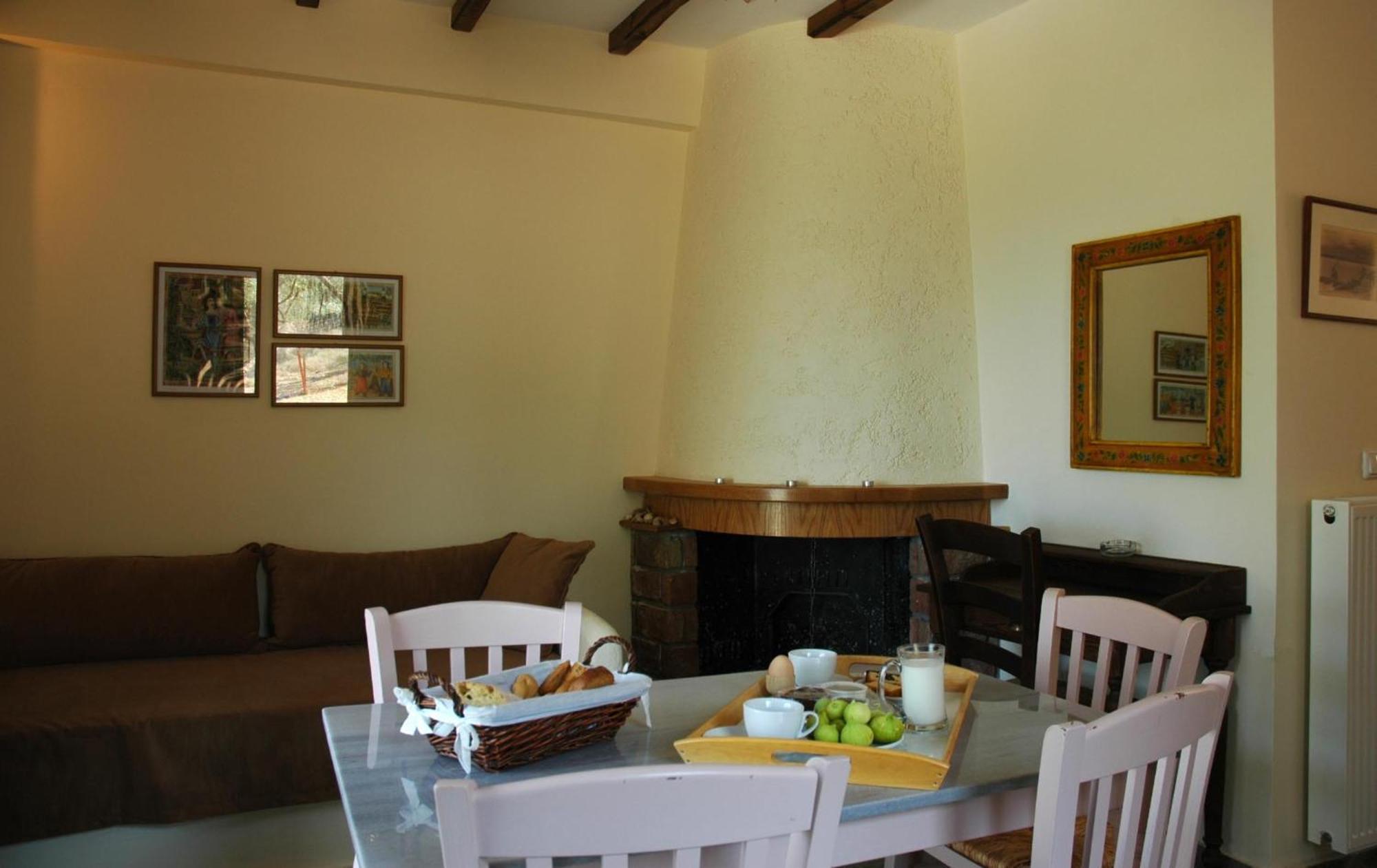 Gera'S Olive Grove - Elaionas Lesvou Marmaro (Lesbos) Exterior foto